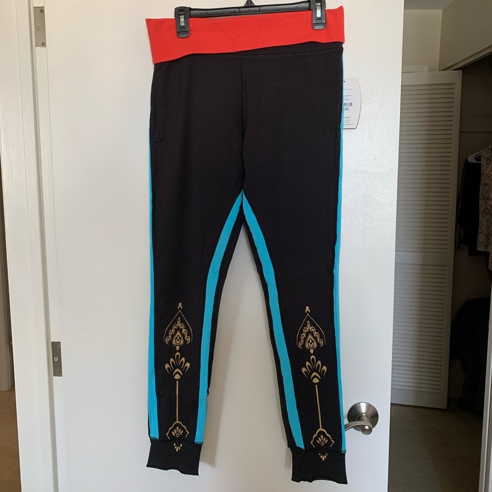 NWT. GAIAM brand new yoga/bar/barre workout pants